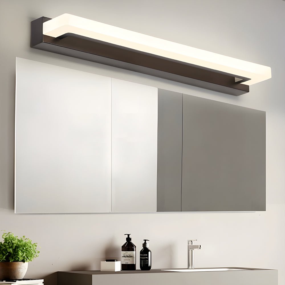 15.74" Linear LED Vanity Light, Black Mesh Filter