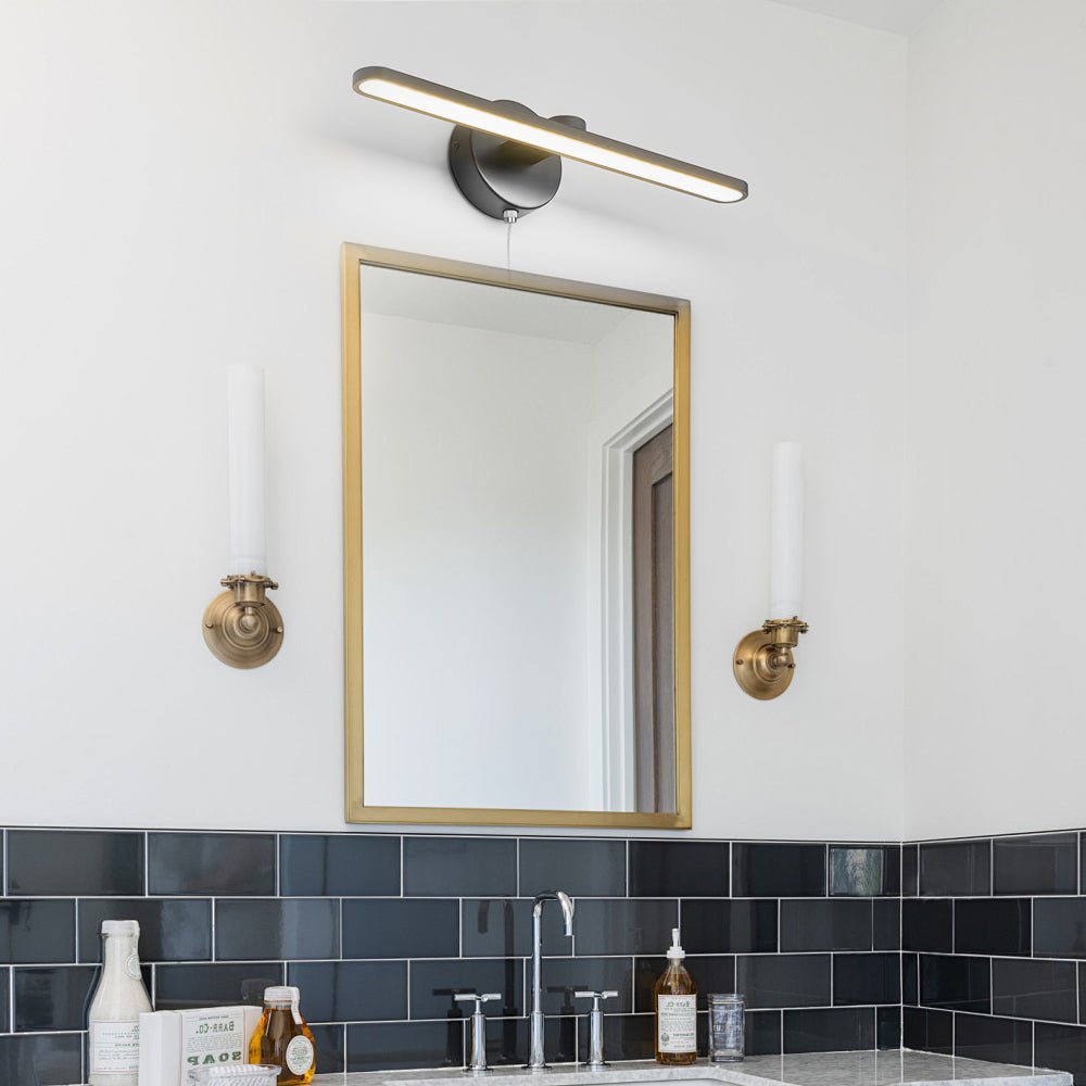 15.74" LED Linear Vanity Light, Pull Switch