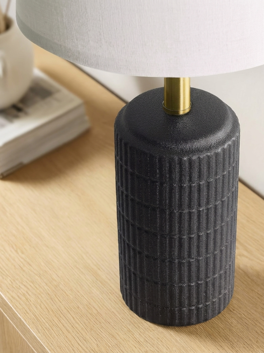 Black & Gold Ceramic Table Lamp