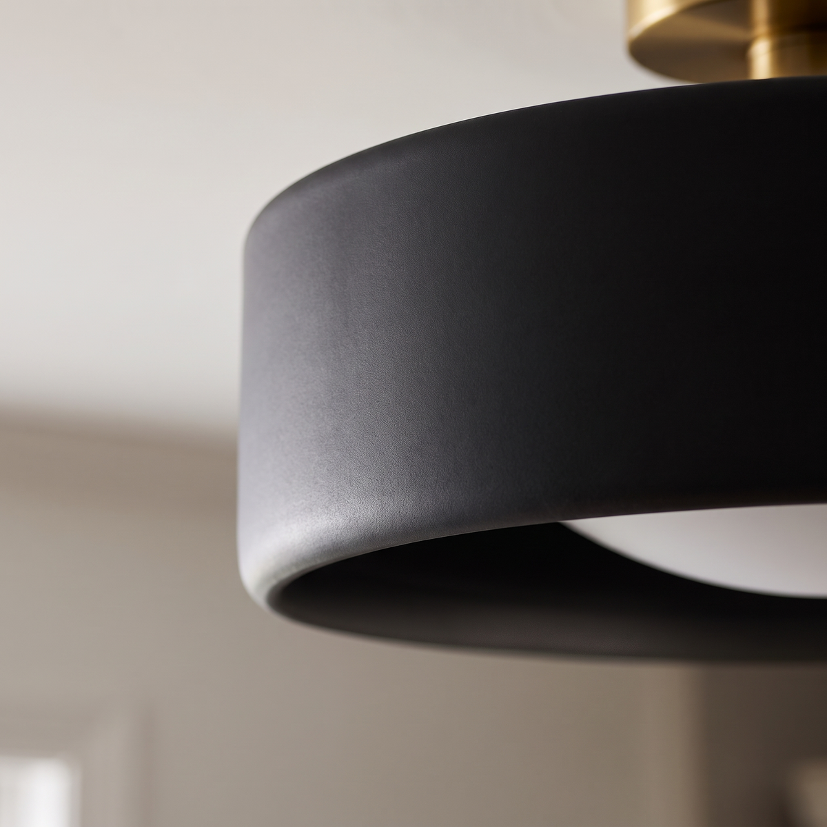 Cerova Porcelain Ceiling Light - black