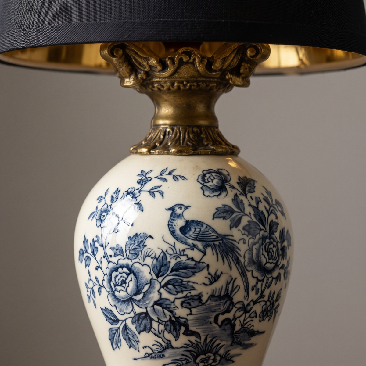 French Vintage Ceramic Table Lamp (Blue Porcelain Motif) detail close-up