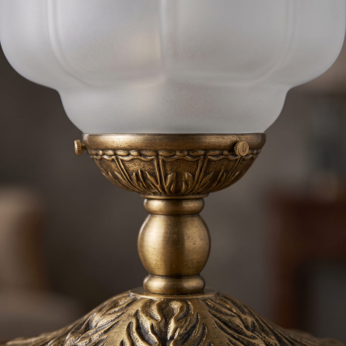 Vintage Glass Eloise Table Lamp (brass / frosted glass) detail close-up