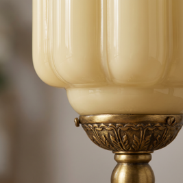 Vintage Glass Eloise Table Lamp (brass / yellow) detail close-up