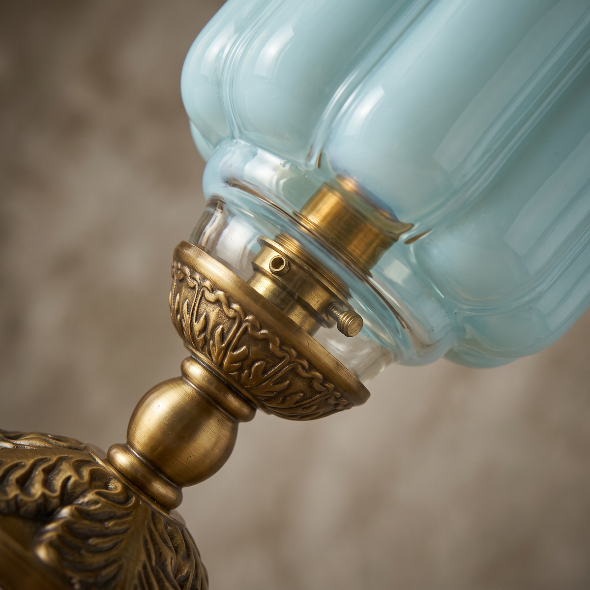 Vintage Glass Eloise Table Lamp (brass / blue) detail close-up