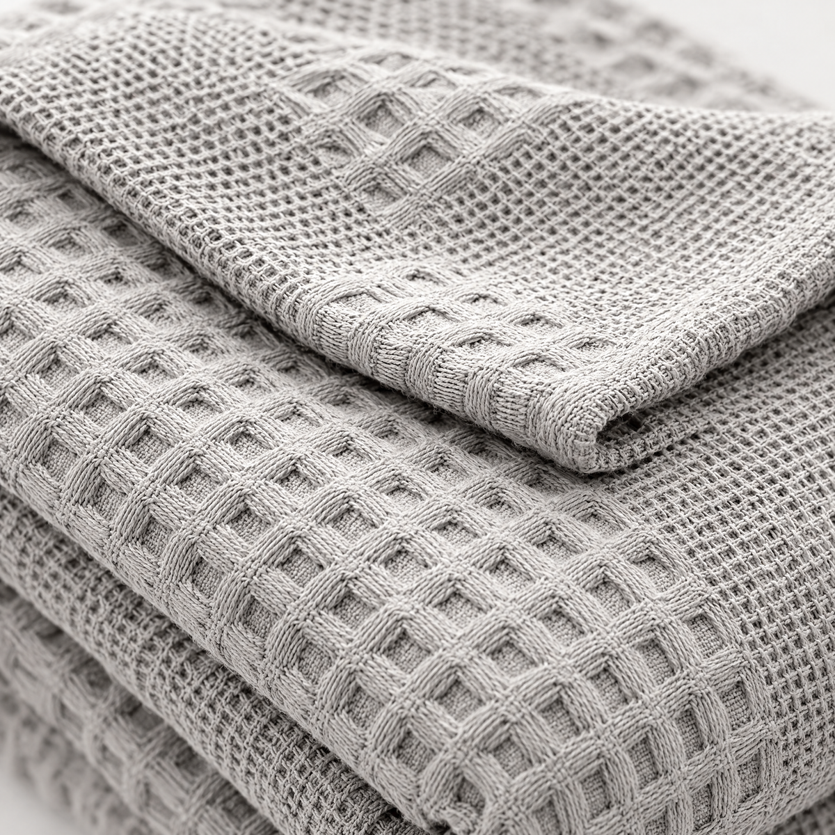 100% Cotton Waffle Weave Throw Blanket, Breathable - Light Grey - close-up detail