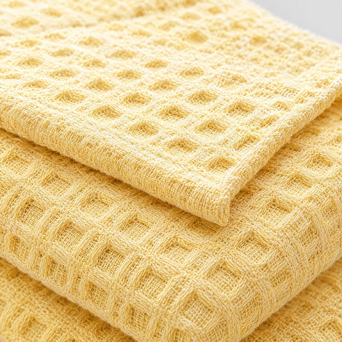 100% Cotton Waffle Weave Throw Blanket, Breathable - YELLOW - close-up detail