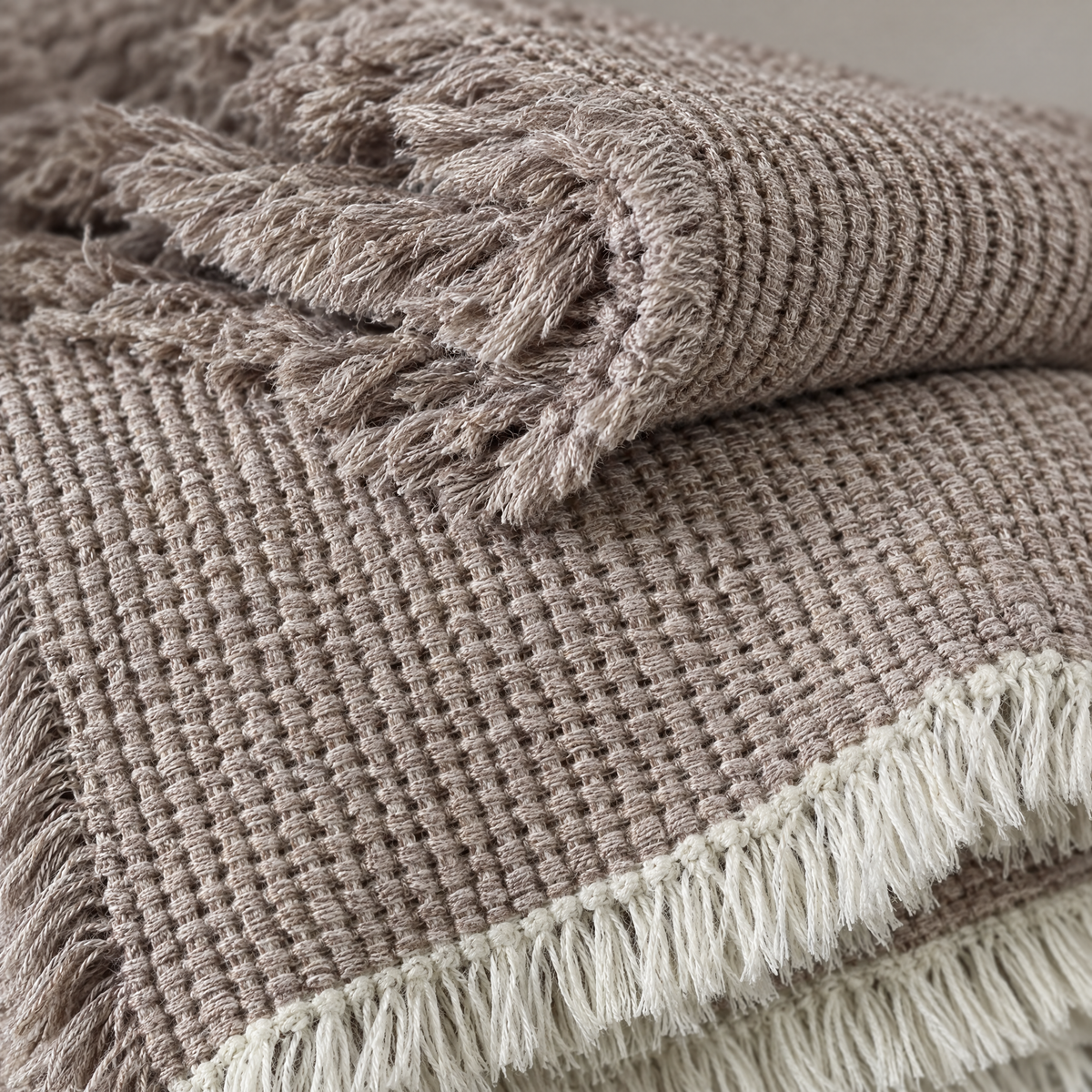 Cotton Linen Tassel Throw Blanket for Sofa & Bed - Chudai - close-up detail
