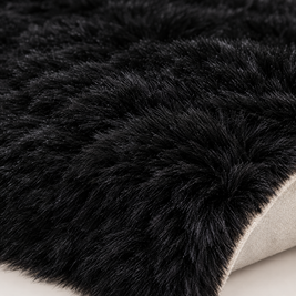 Shaggy Faux Fur Rug 60x90cm Extra Thick Plush - black - close-up detail