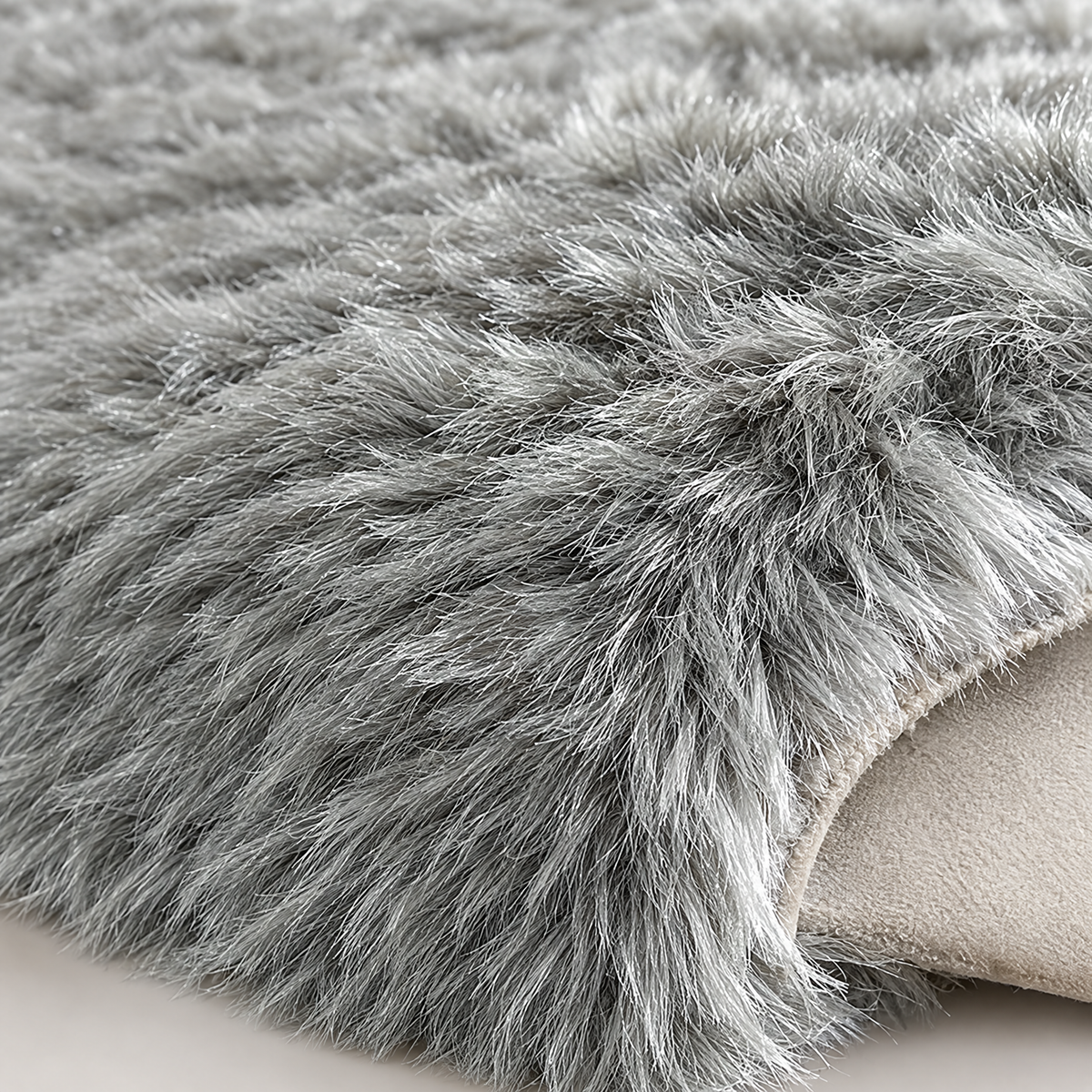 Shaggy Faux Fur Rug 60x90cm Extra Thick Plush - grey - close-up detail