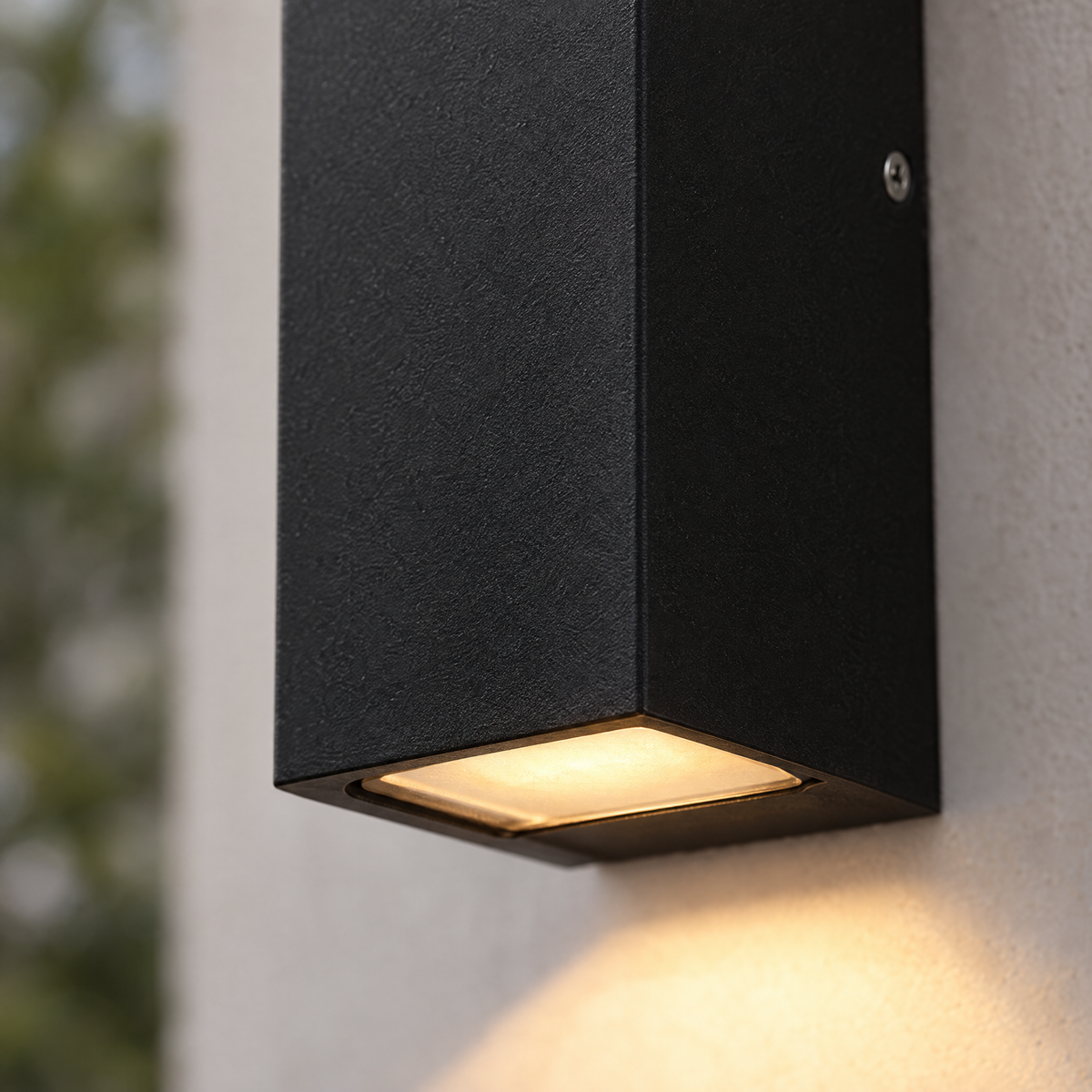 Modern Up & Down Outdoor Wall Sconce, IP65 (Asymmetrical) – close-up detail