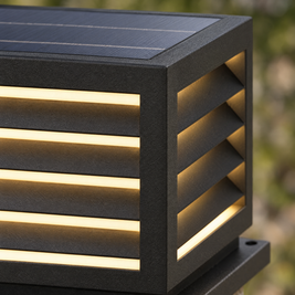 Waterproof Outdoor Pillar Light with Solar LED (Solar) – close-up detail