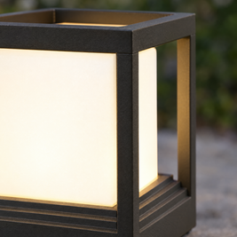Solar Garden Pedestal Light, 3-Color LED (Hardwired) – close-up detail