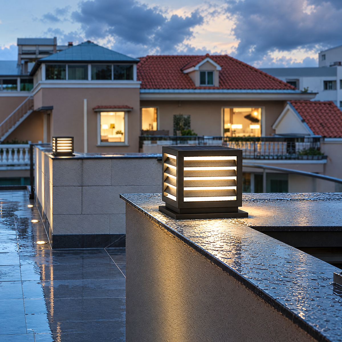 Waterproof Outdoor Pillar Light with Solar LED – installed outdoors