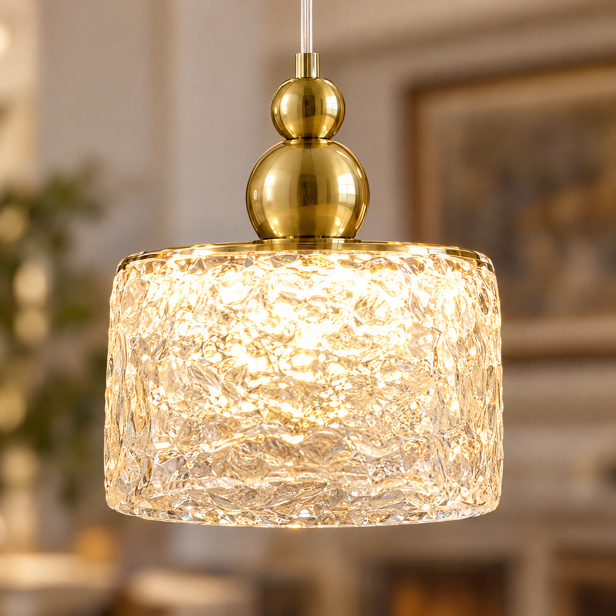 Ice Texture Acrylic Pendant Light, Dimmable - Gold close-up detail
